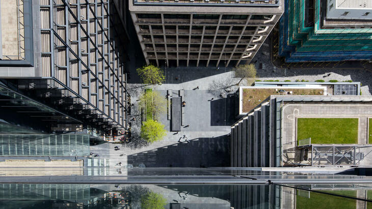 new street square skyline