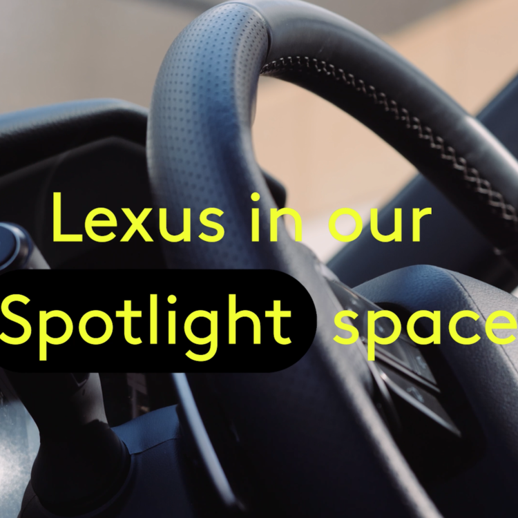 Lexus Spotlight thumbnail 