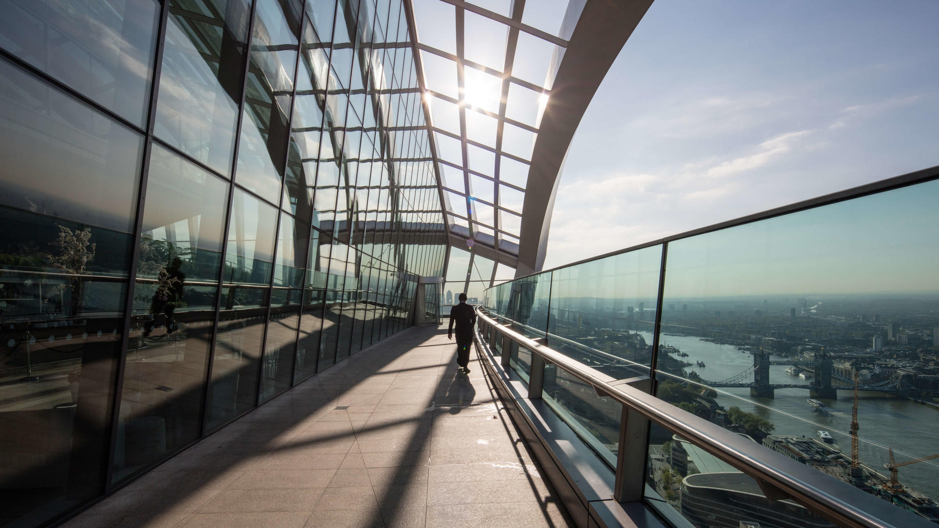 The Francis Golding Terrace 20 Fenchurch Street, EC3