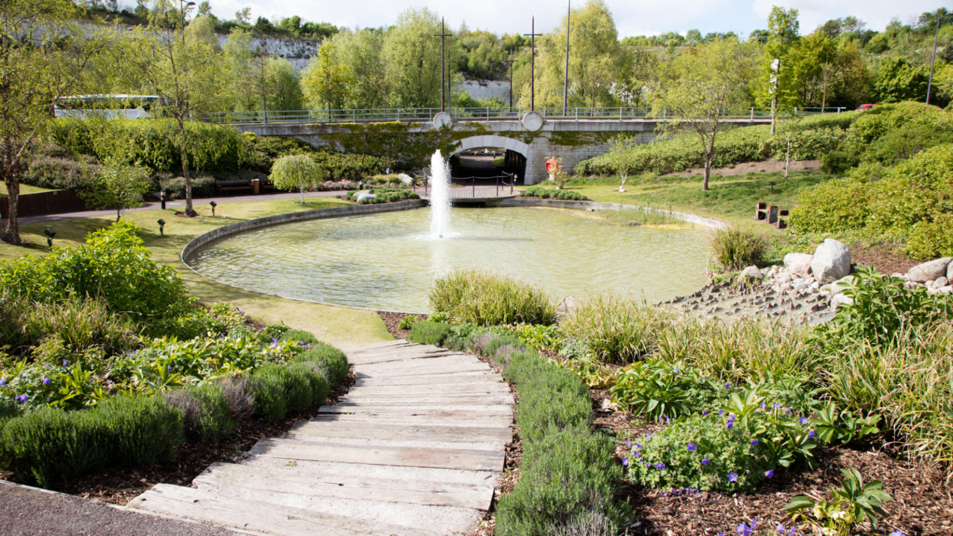 One of Bluewater's seven lakes Bluewater, Kent