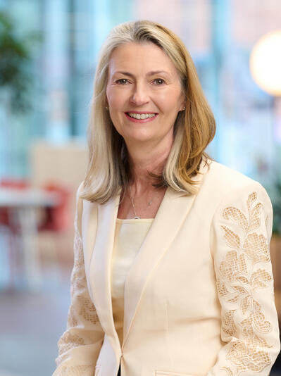 Anne Richards